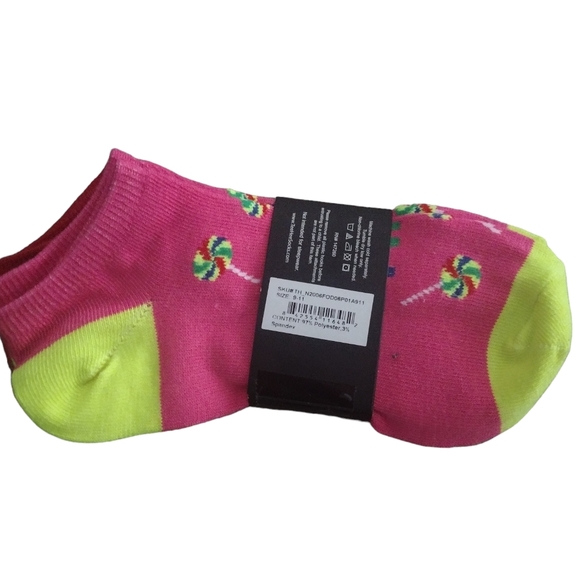 ✨NWT✨ TEEHEE SOCKS 6 PAIRS - Picture 6 of 6
